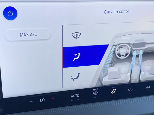 2026 Space White Metallic Ford Maverick Lobo AWD Truck