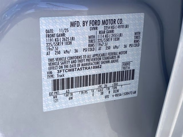 2026 Space White Metallic Ford Maverick Lobo AWD Truck