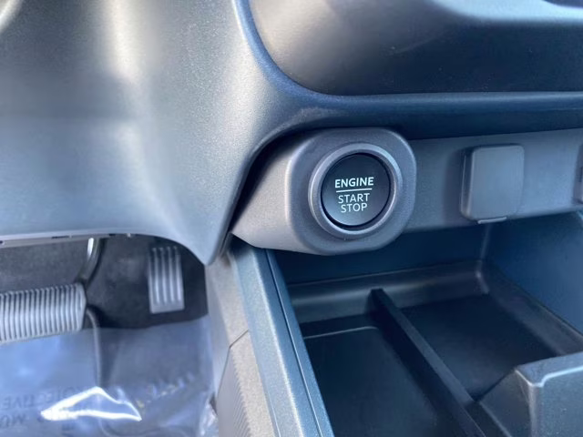 2026 Space White Metallic Ford Maverick Lobo AWD Truck