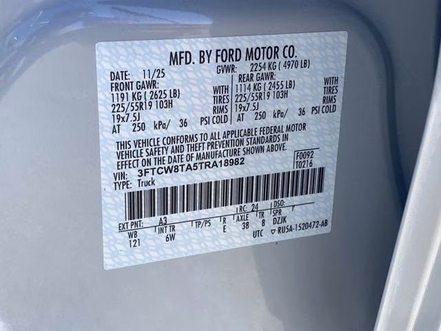 2026 Space White Metallic Ford Maverick Lobo AWD Truck