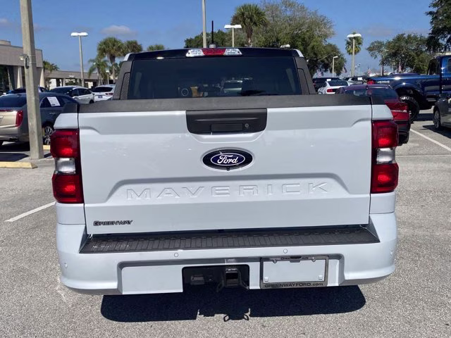 2026 Space White Metallic Ford Maverick Lobo AWD Truck