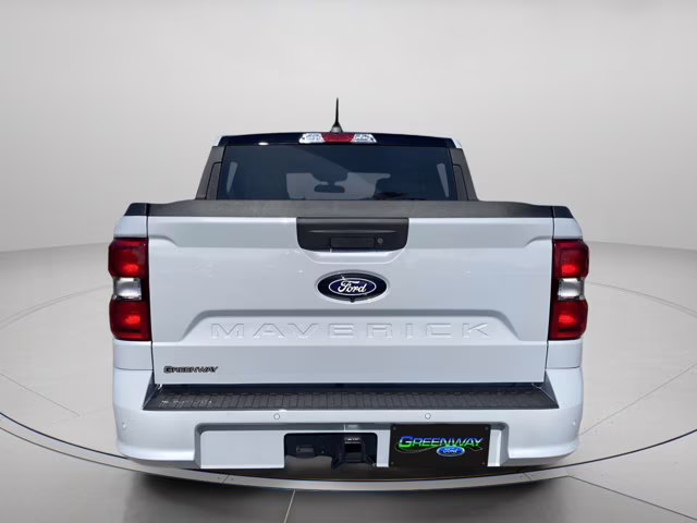 2026 Space White Metallic Ford Maverick Lobo AWD Truck