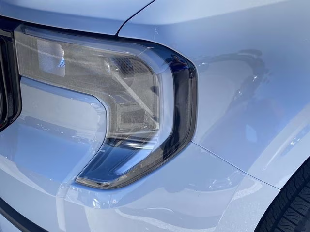 2026 Space White Metallic Ford Maverick Lobo AWD Truck