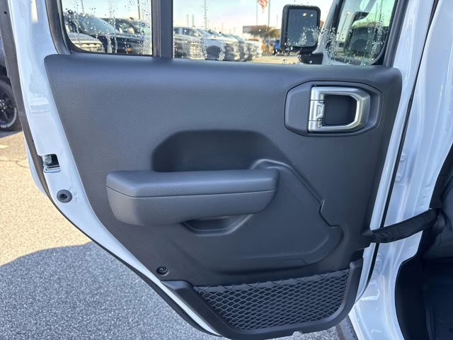 2026 Bright White Clearcoat Jeep Wrangler Willys 4X4 Convertible