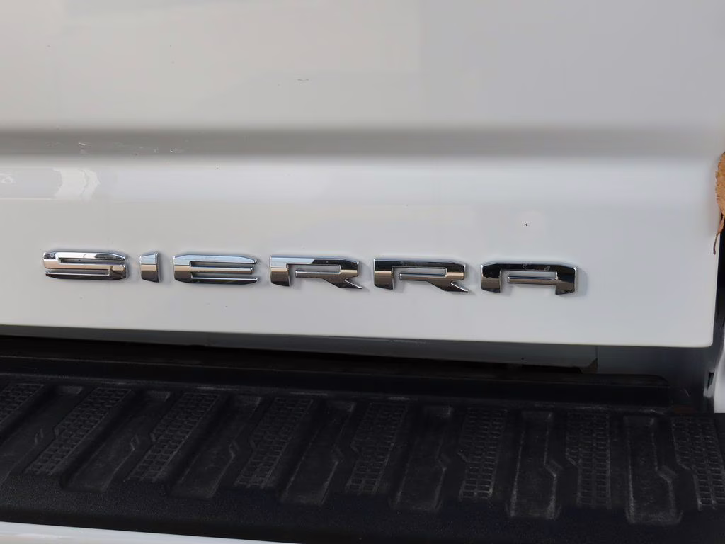 2026 Summit White GMC Sierra 2500HD Denali 4X4 Truck