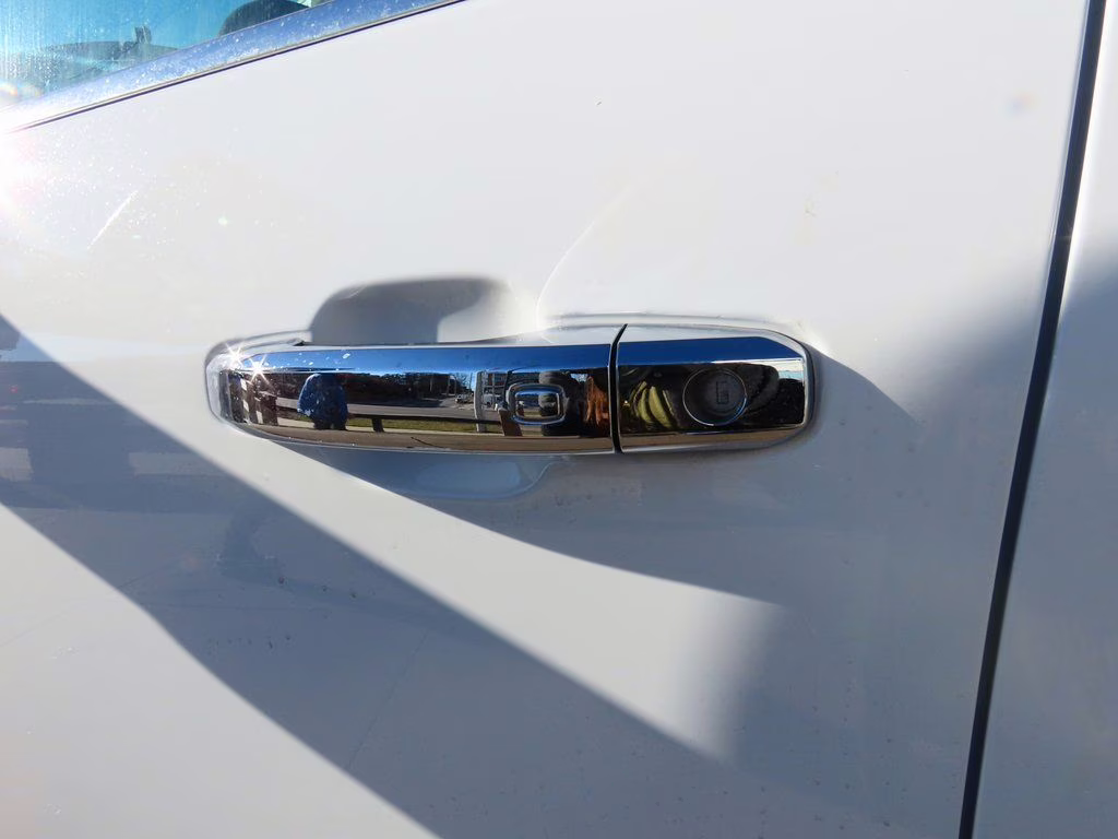 2026 Summit White GMC Sierra 2500HD Denali 4X4 Truck