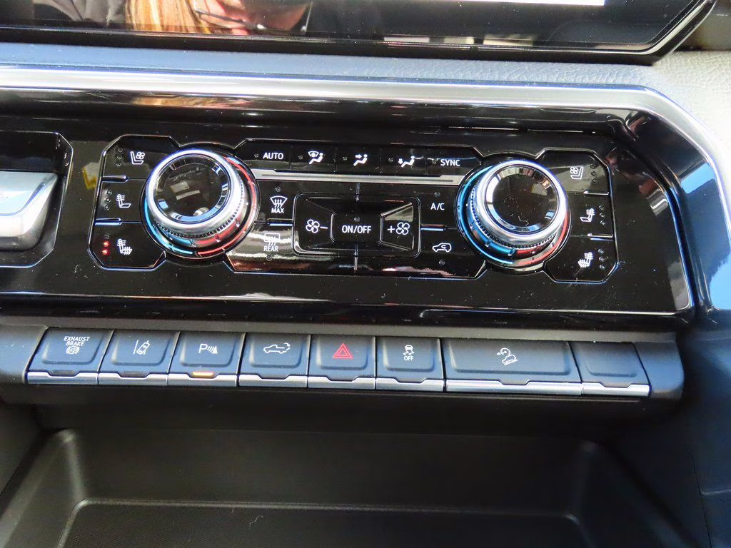 2026 Summit White GMC Sierra 2500HD Denali 4X4 Truck