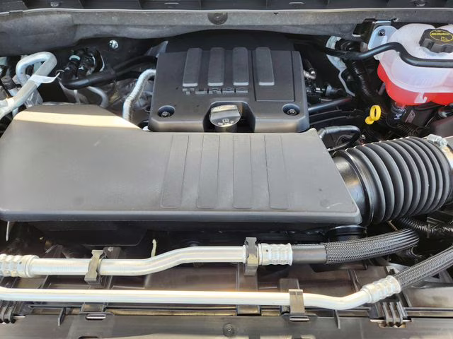 2026 Summit White Chevrolet Silverado 1500 Custom RWD Truck