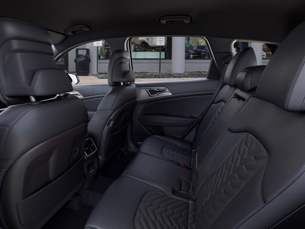 2026 Snow White Pearl Kia Sportage Hybrid X-Line AWD SUV