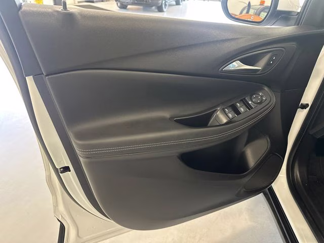 2026 Summit White Buick Encore GX Preferred AWD SUV