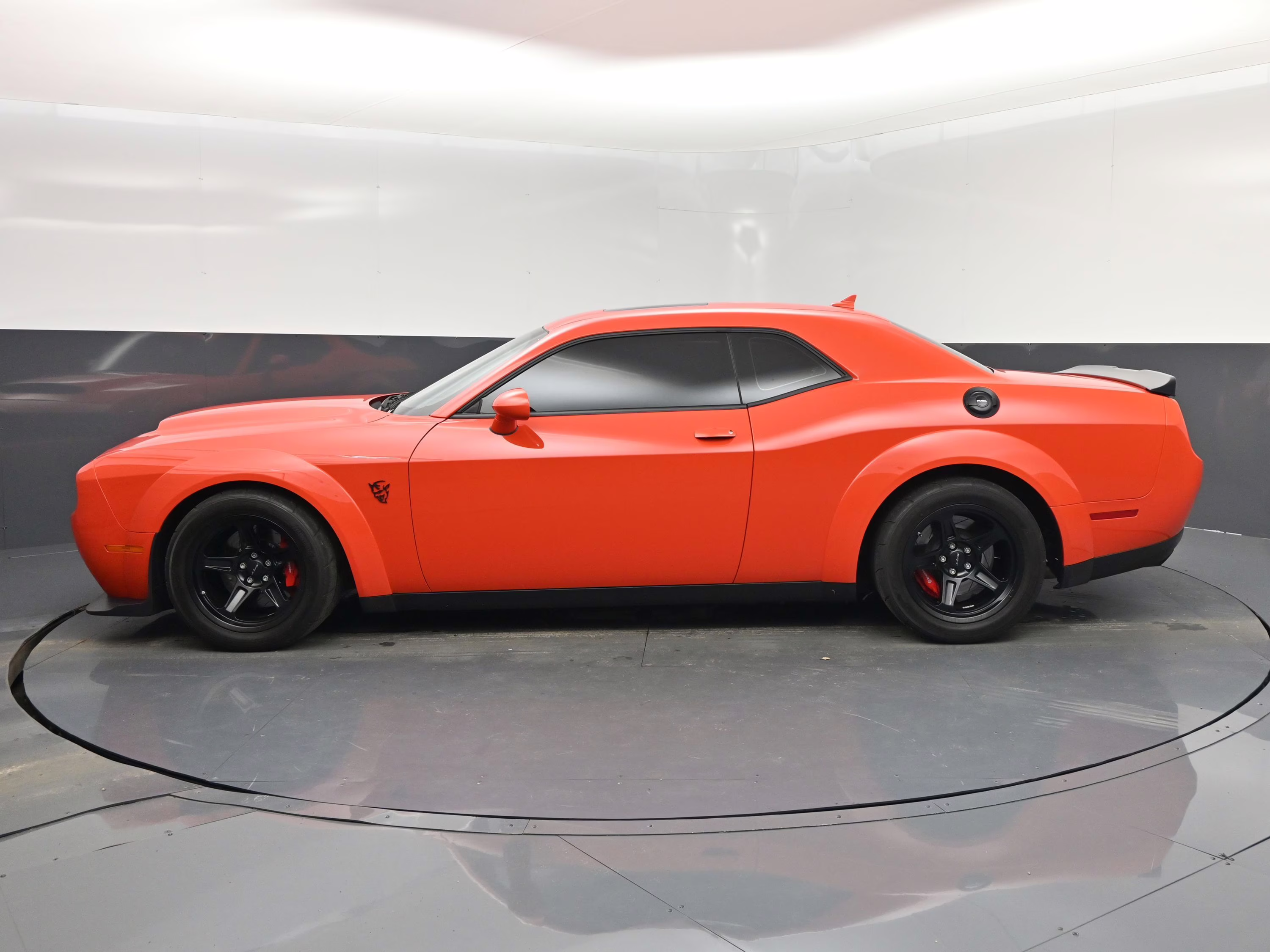 2018 Go Mango! Dodge Challenger SRT RWD Coupe
