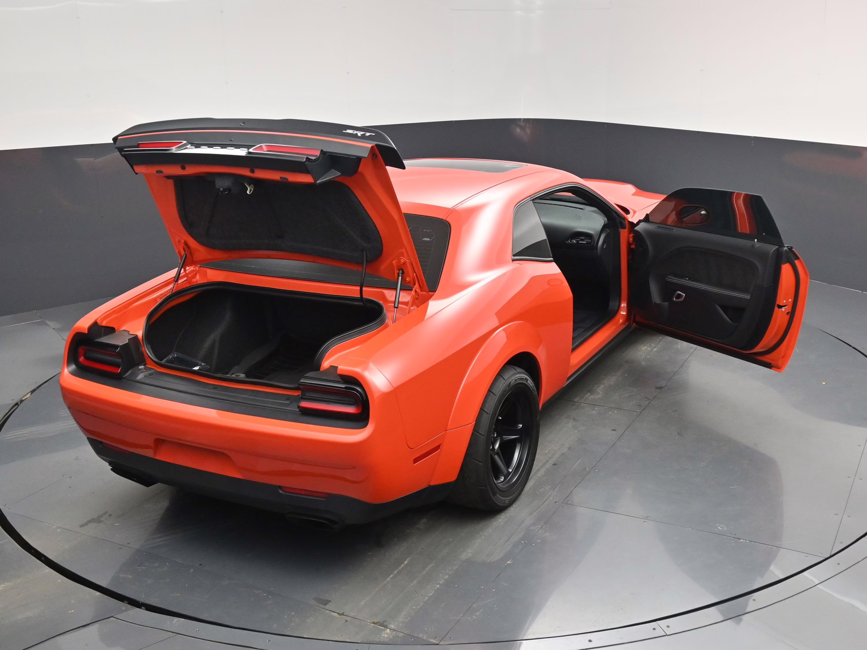 2018 Go Mango! Dodge Challenger SRT RWD Coupe