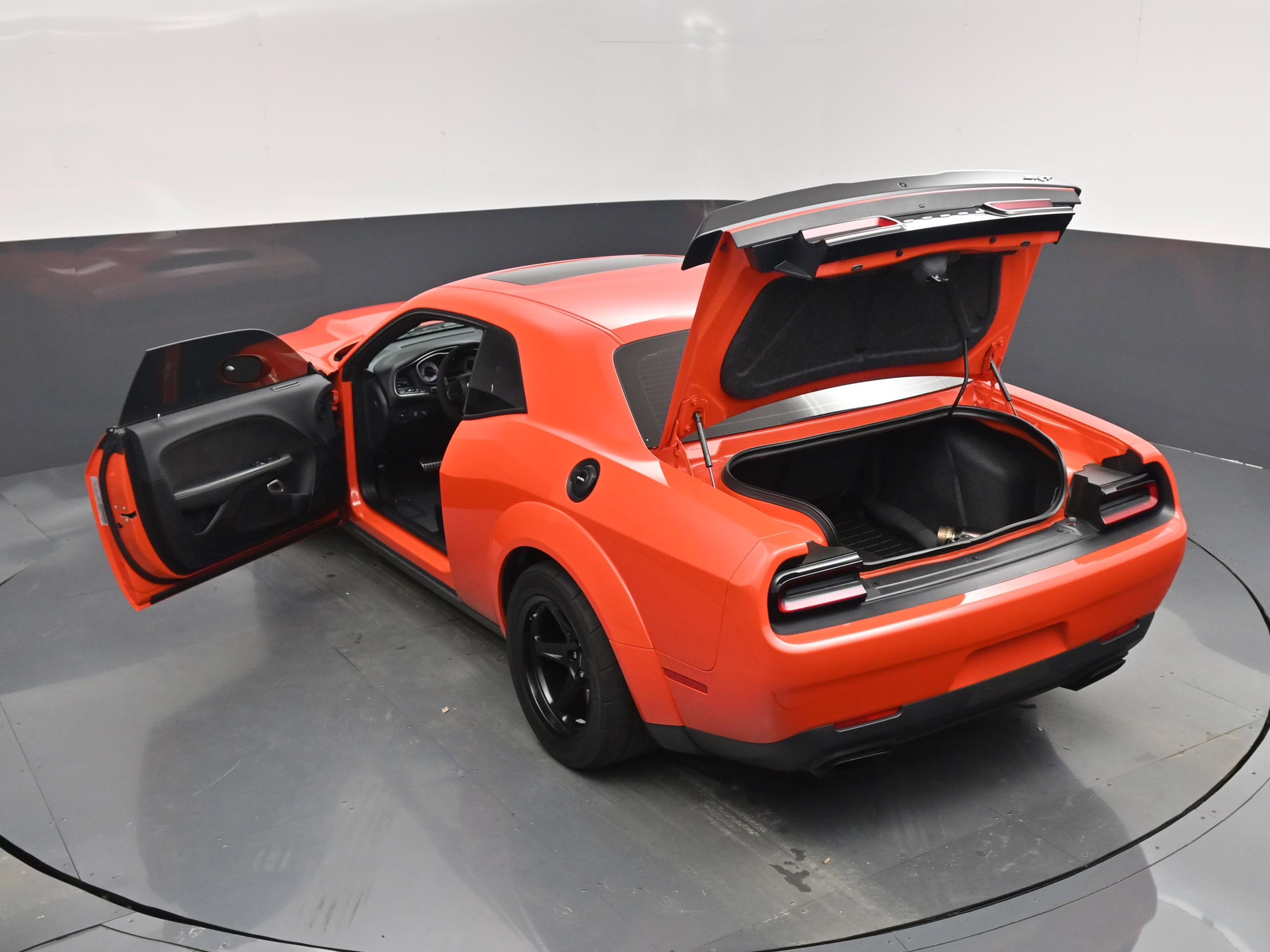 2018 Go Mango! Dodge Challenger SRT RWD Coupe