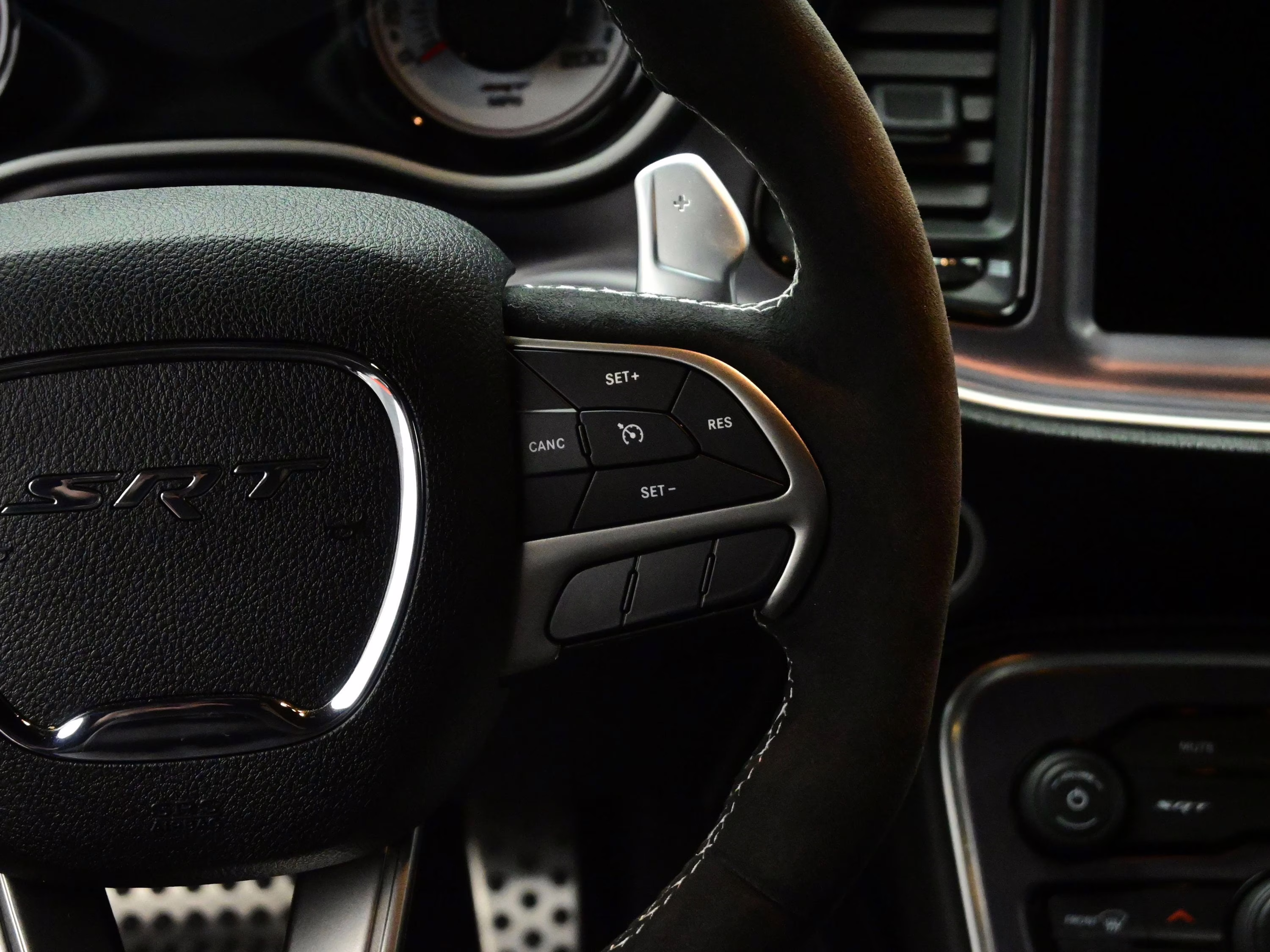 2018 Go Mango! Dodge Challenger SRT RWD Coupe