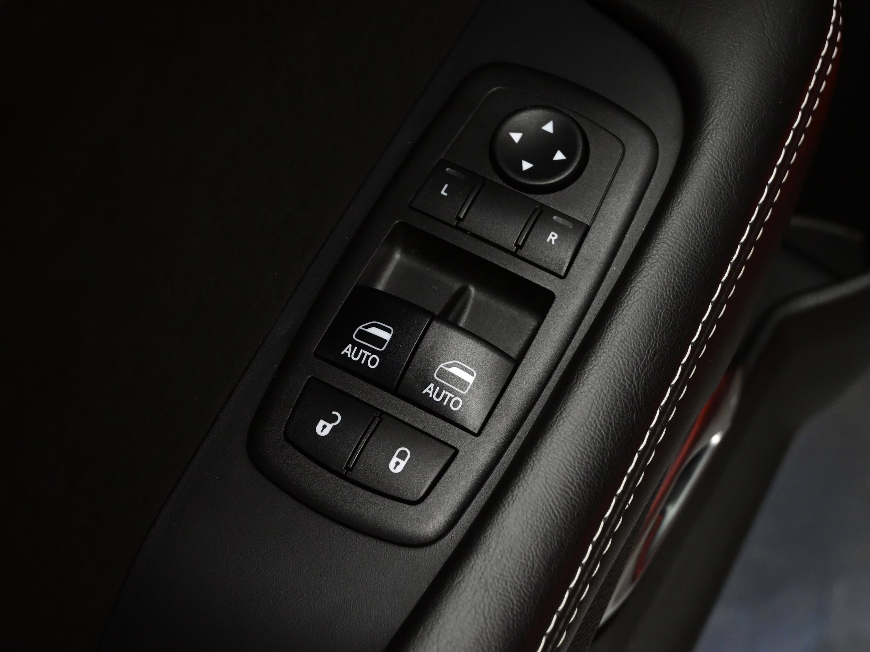 2018 Go Mango! Dodge Challenger SRT RWD Coupe