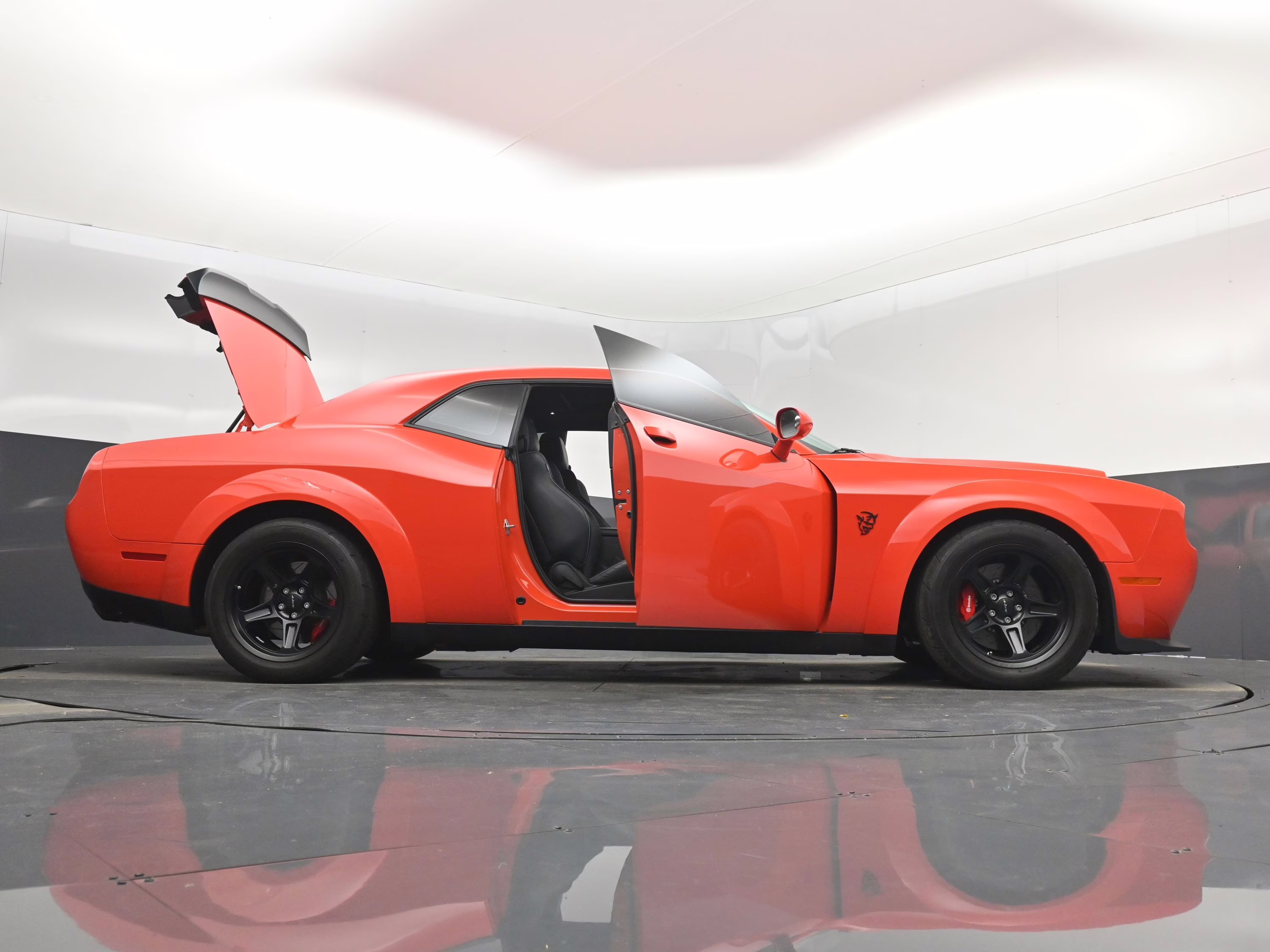 2018 Go Mango! Dodge Challenger SRT RWD Coupe