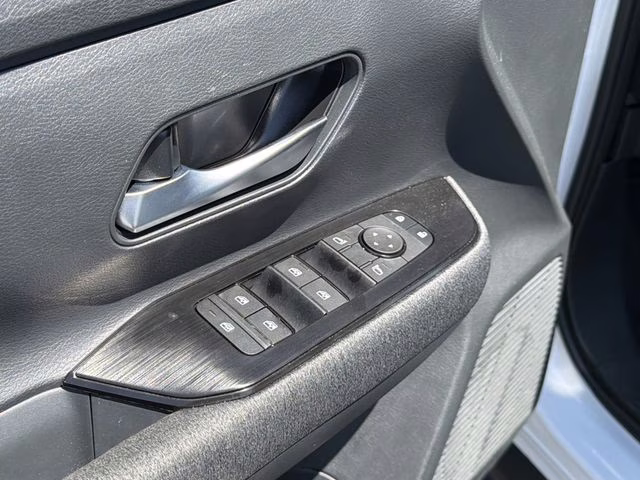 2026 Fresh Powder Nissan Kicks SV FWD SUV