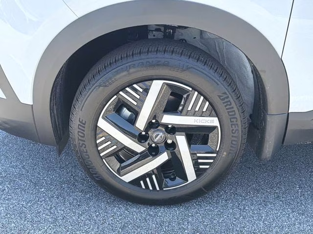 2026 Fresh Powder Nissan Kicks SV FWD SUV