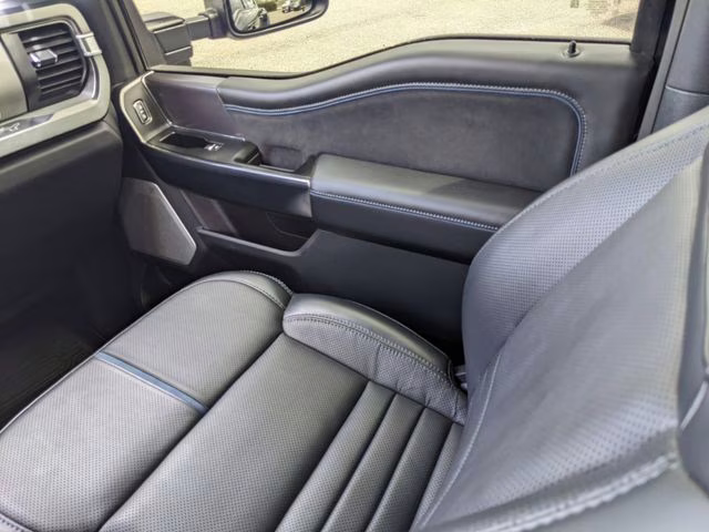 2026 Agate Black Metallic Ford Super Duty F-450 DRW Platinum 4X4 Truck