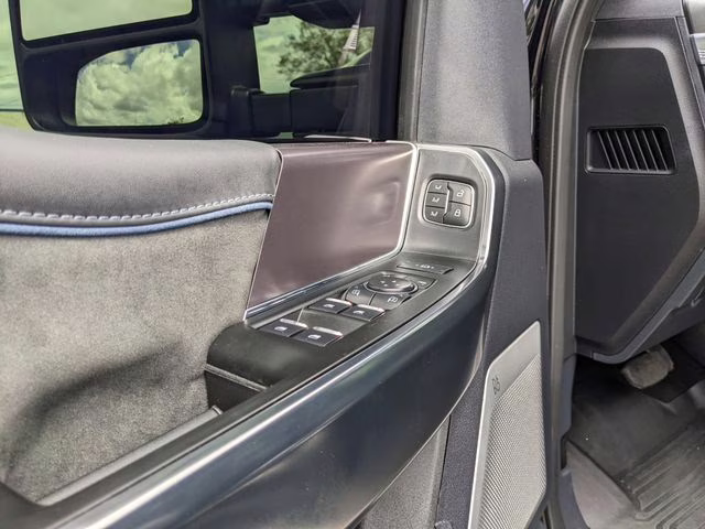 2026 Agate Black Metallic Ford Super Duty F-450 DRW Platinum 4X4 Truck