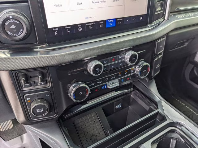 2026 Agate Black Metallic Ford Super Duty F-450 DRW Platinum 4X4 Truck