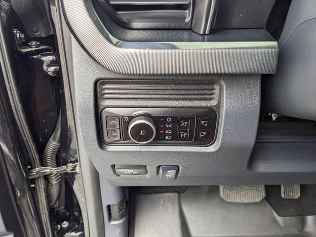 2026 Agate Black Metallic Ford Super Duty F-450 DRW Platinum 4X4 Truck