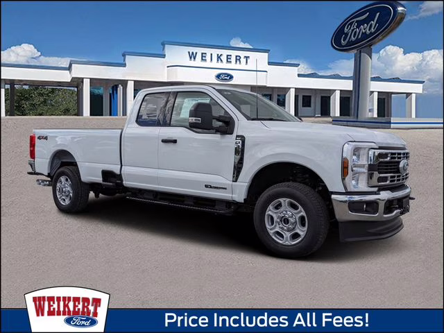 2026 Oxford White Ford Super Duty F-350 SRW XLT 4X4 Truck