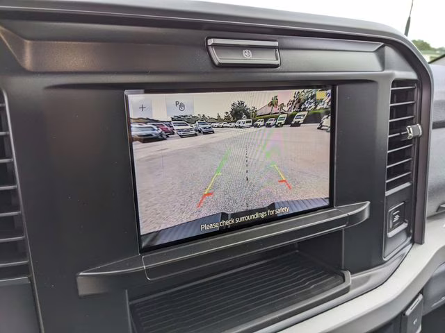 2026 Oxford White Ford Super Duty F-350 SRW XLT 4X4 Truck