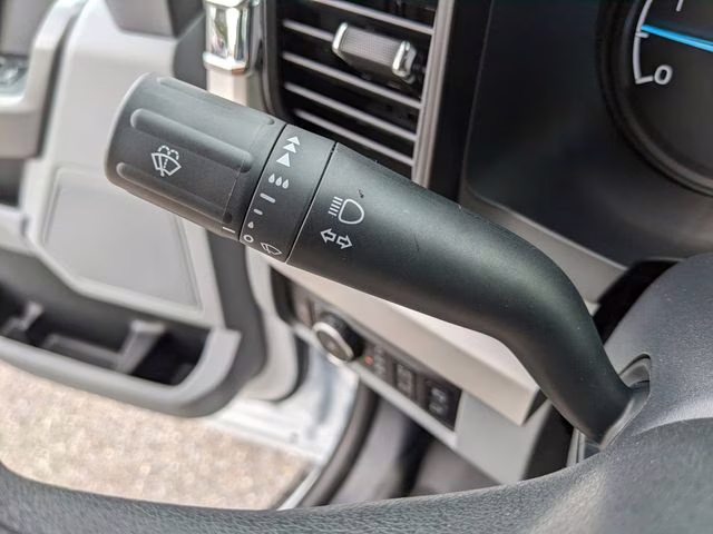 2026 Oxford White Ford Super Duty F-350 SRW XLT 4X4 Truck