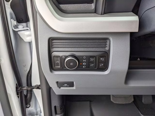 2026 Oxford White Ford Super Duty F-350 SRW XLT 4X4 Truck