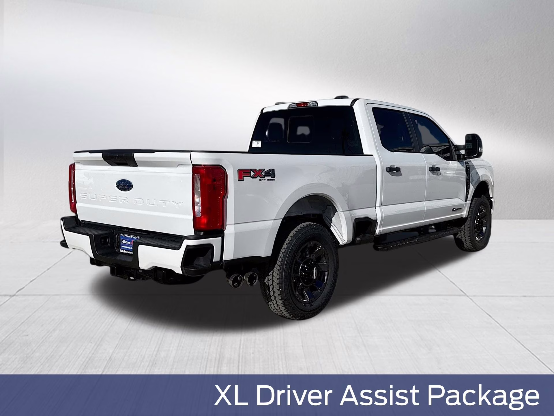 2026 Oxford White Ford Super Duty F-250 SRW XL 4X4 Truck