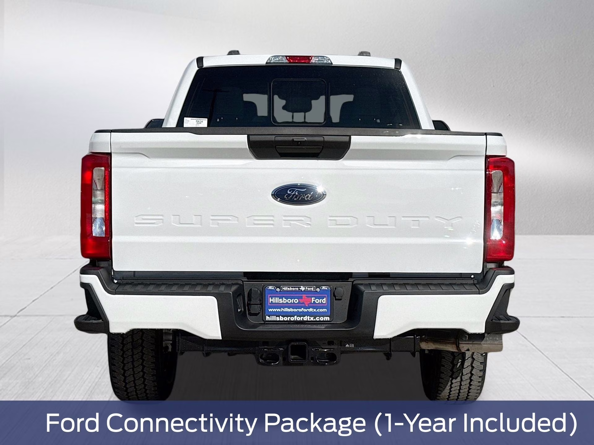 2026 Oxford White Ford Super Duty F-250 SRW XL 4X4 Truck