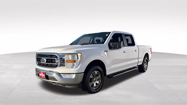 2021 White Ford F-150 XLT XTR 4X4 Truck