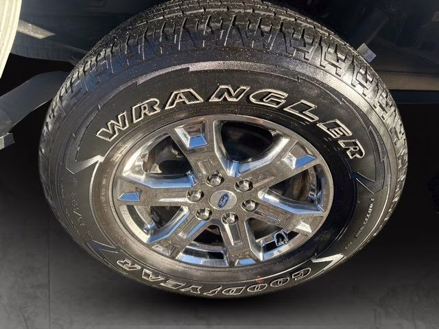 2021 White Ford F-150 XLT XTR 4X4 Truck