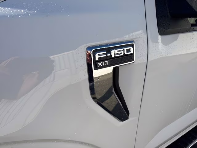 2021 White Ford F-150 XLT XTR 4X4 Truck