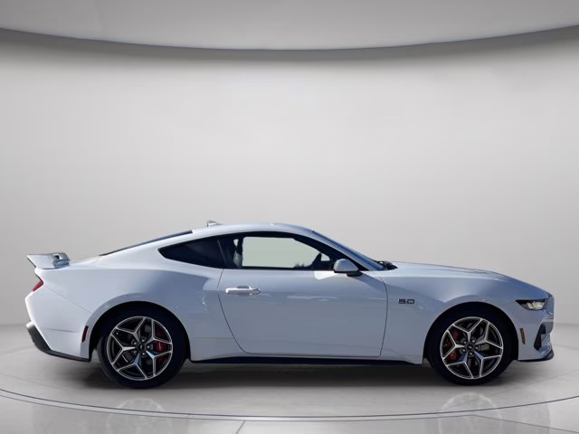 2025 Oxford White Ford Mustang GT Premium Sleeper Package RWD Coupe