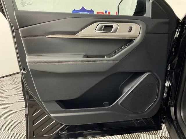 2026 Black Metallic Ford Explorer Active RWD SUV