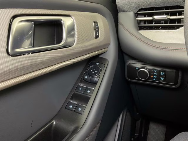 2026 Black Metallic Ford Explorer Active RWD SUV