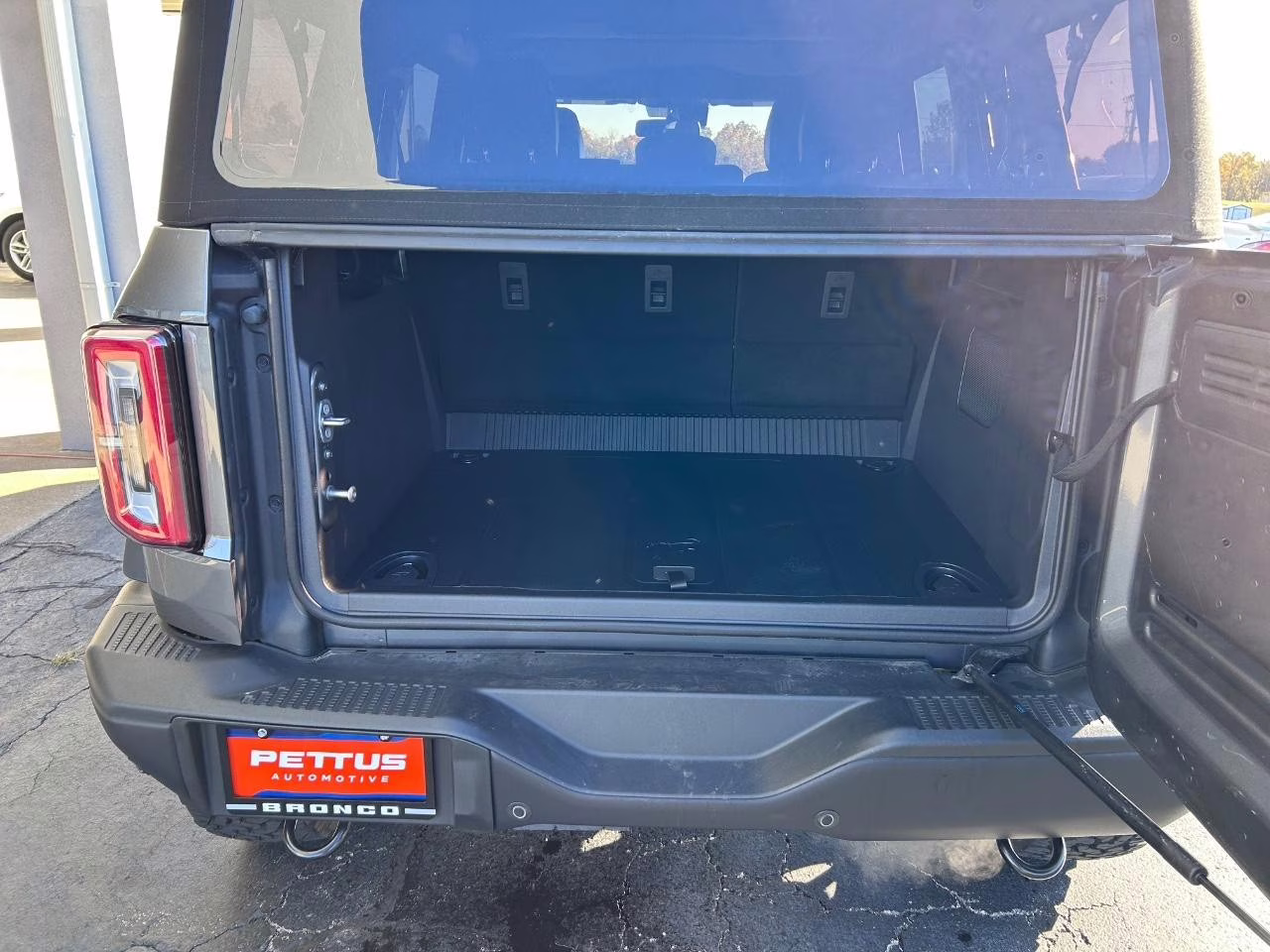 2024 Carbonized Gray Metallic Ford Bronco Badlands 4X4 SUV