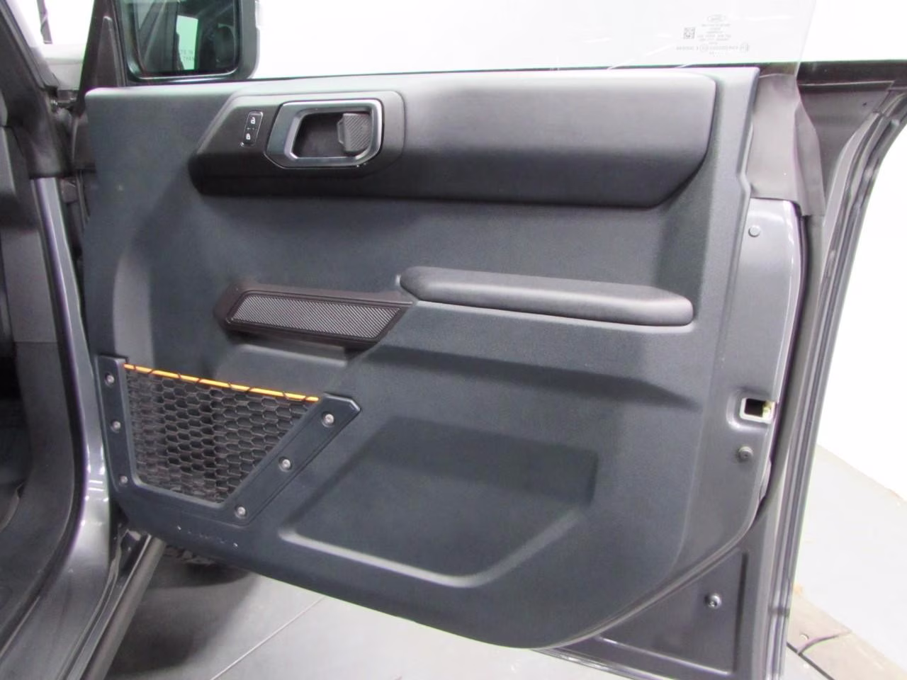 2024 Carbonized Gray Metallic Ford Bronco Badlands Soft Top 4X4 SUV