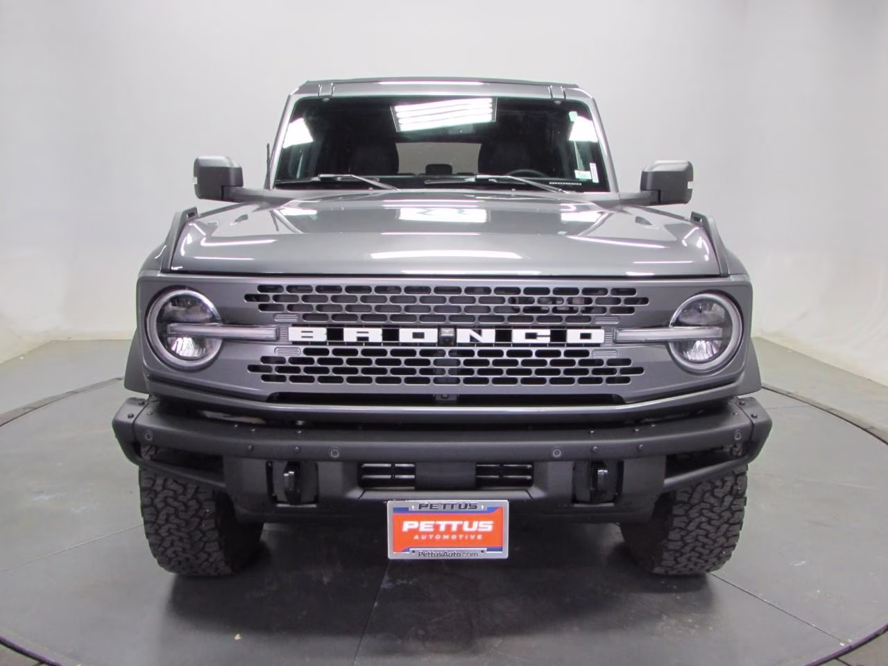 2024 Carbonized Gray Metallic Ford Bronco Badlands Soft Top 4X4 SUV