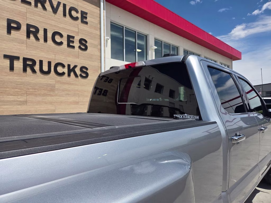 2023 Silver Ford Super Duty F-350 DRW Platinum 4X4 Truck