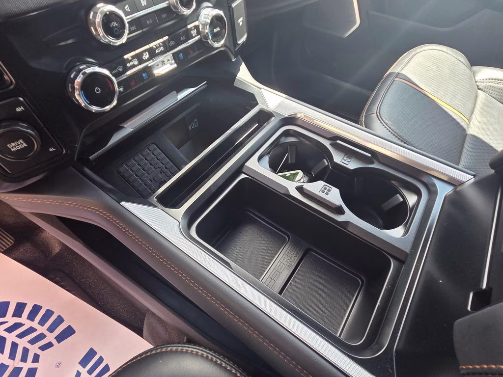 2023 Silver Ford Super Duty F-350 DRW Platinum 4X4 Truck