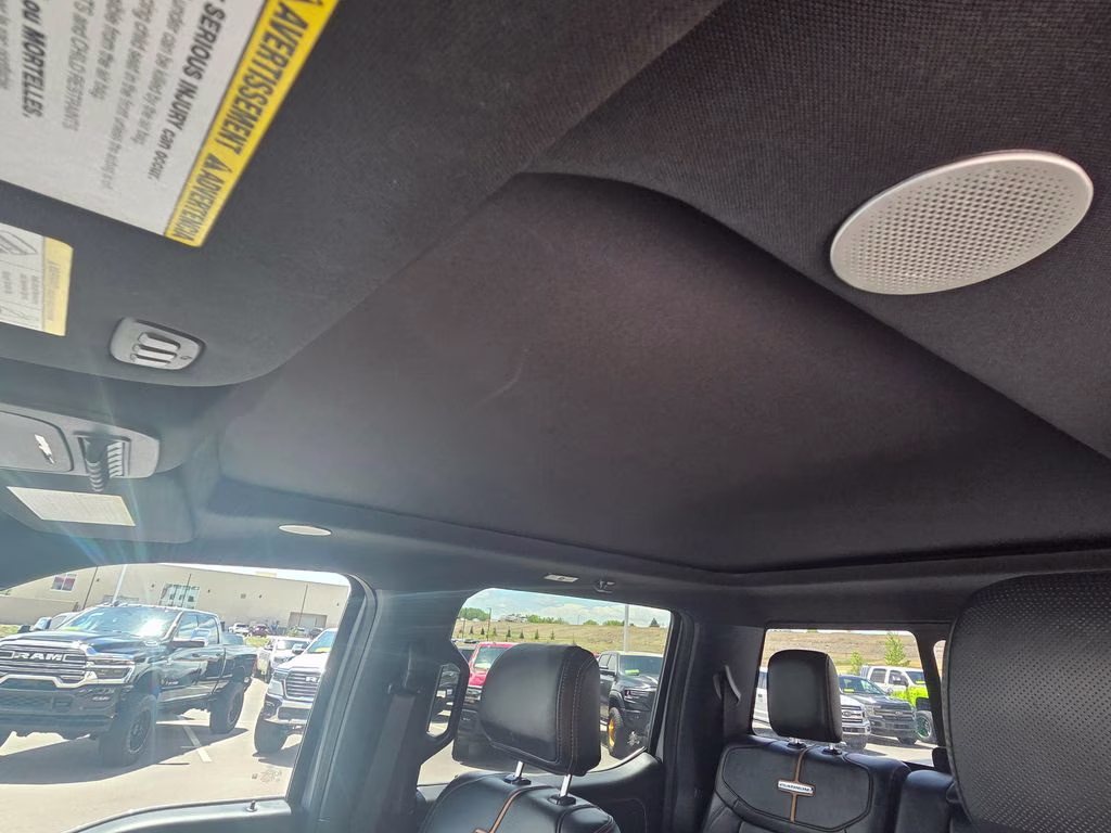 2023 Silver Ford Super Duty F-350 DRW Platinum 4X4 Truck