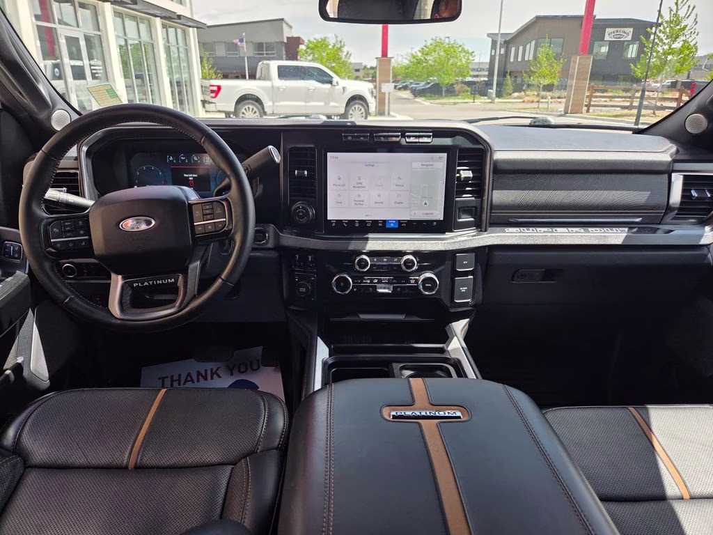 2023 Silver Ford Super Duty F-350 DRW Platinum 4X4 Truck