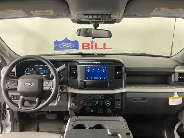 2026 Oxford White Ford Super Duty F-550 DRW XL 4X4 Chassis