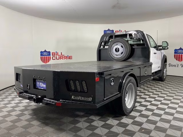 2026 Oxford White Ford Super Duty F-550 DRW XL 4X4 Chassis