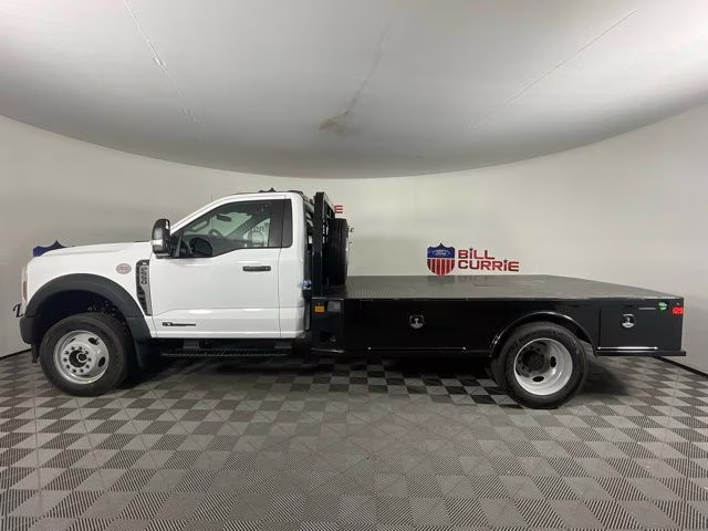 2026 Oxford White Ford Super Duty F-550 DRW XL 4X4 Chassis