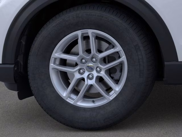 2026 Space White Metallic Ford Explorer Active RWD SUV