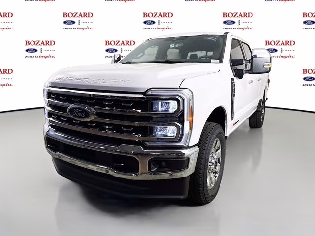 2026 Star White Metallic Tri-Coat Ford Super Duty F-250 SRW Lariat 4X4 Truck